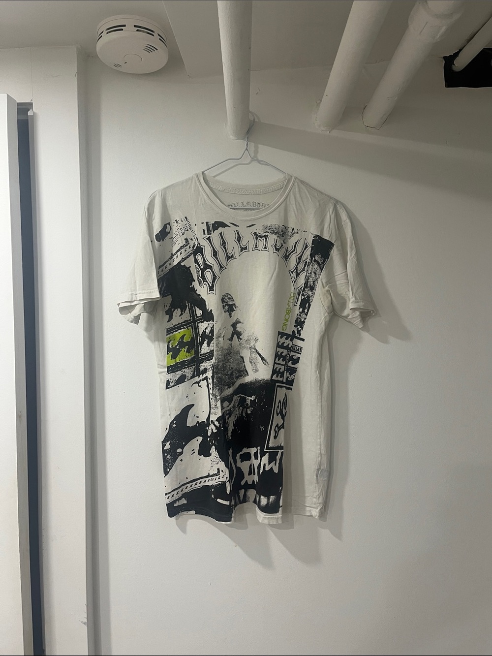 Y2K Billabong Surfer T-Shirt